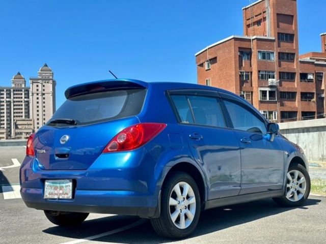 NISSAN日產 TIIDA  第3張相片