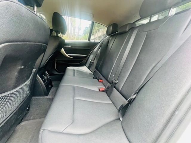 BMW寶馬 118I  第7張相片