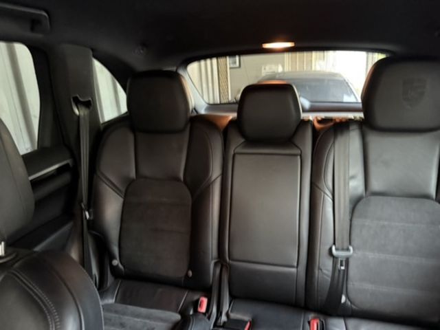 PORSCHE保時捷 CAYENNE  第4張相片