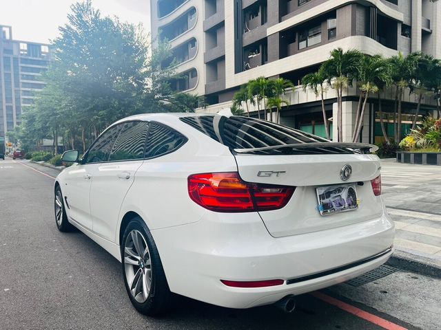 BMW寶馬 320I GT  第2張相片