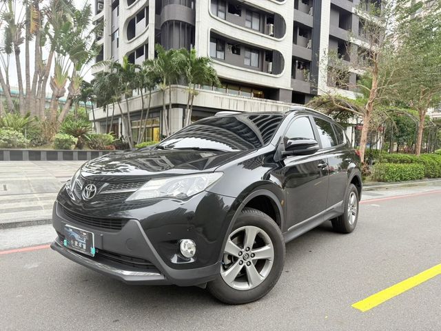 TOYOTA豐田 RAV4  第1張相片