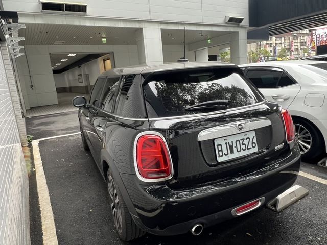MINI迷你 MINI 5-DOOR  第3張相片