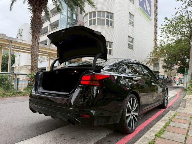NISSAN日產 ALTIMA  第4張相片