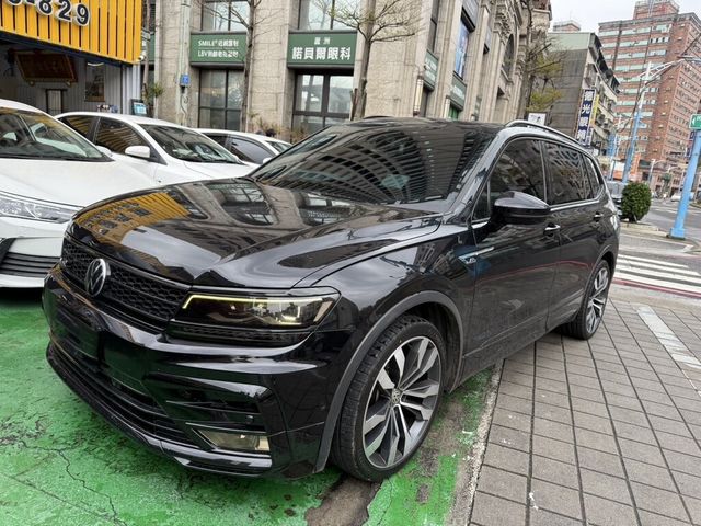 VOLKSWAGEN福斯 TIGUAN  第1張相片
