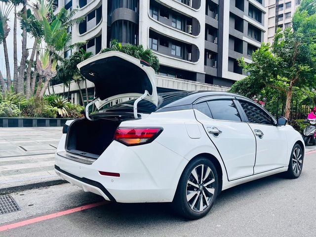 NISSAN日產 SENTRA  第5張相片