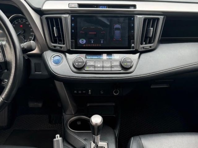 TOYOTA豐田 RAV4  第5張相片