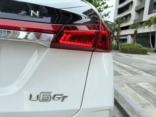 LUXGEN納智捷 U6 GT  第6張相片