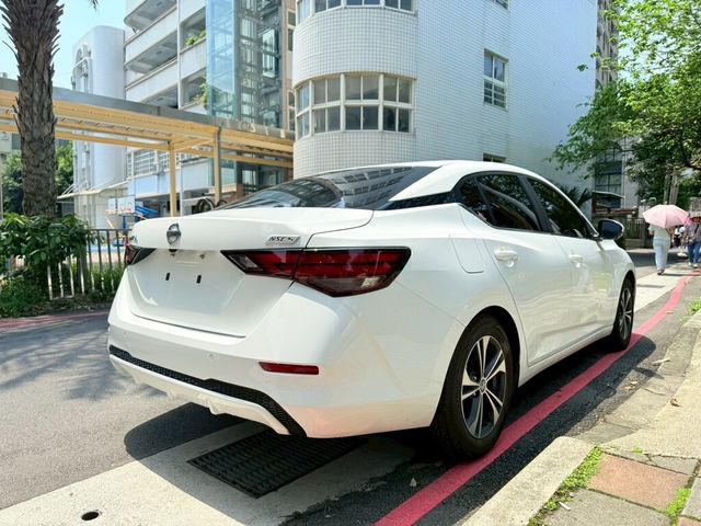 NISSAN日產 SENTRA  第3張相片