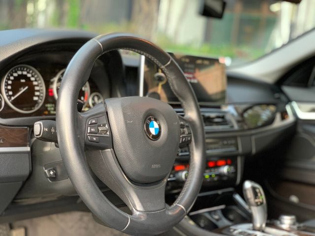BMW寶馬 520I  第6張相片
