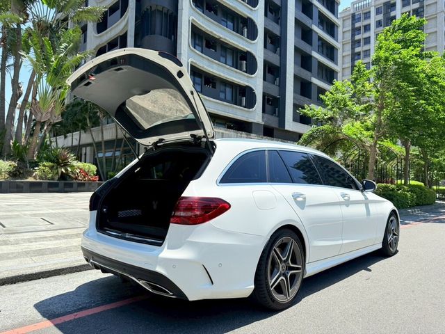 M-BENZ賓士 C300  第5張相片