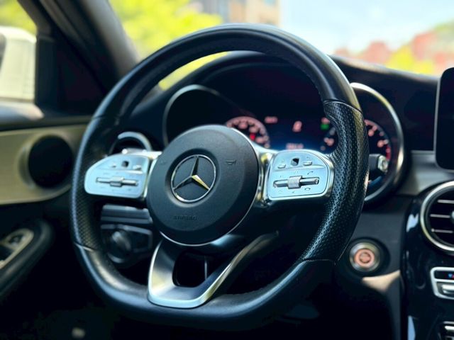 M-BENZ賓士 C300  第8張相片
