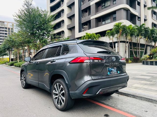 TOYOTA豐田 COROLLA CROSS HYBRID  第3張相片