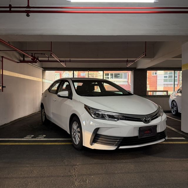 TOYOTA豐田 ALTIS  第1張相片