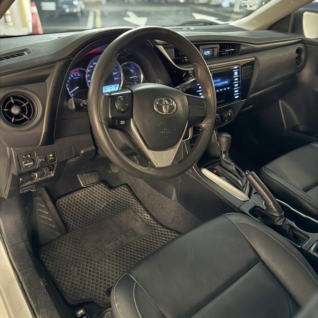 TOYOTA豐田 ALTIS  第4張相片