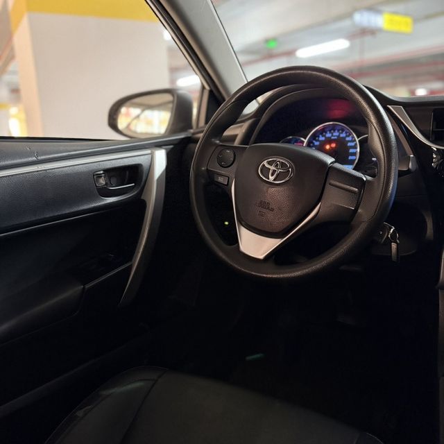 TOYOTA豐田 ALTIS  第5張相片