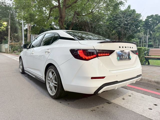 NISSAN日產 SENTRA  第5張相片