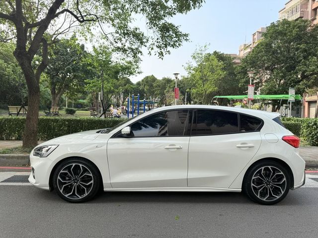 FORD福特 FOCUS  第5張相片