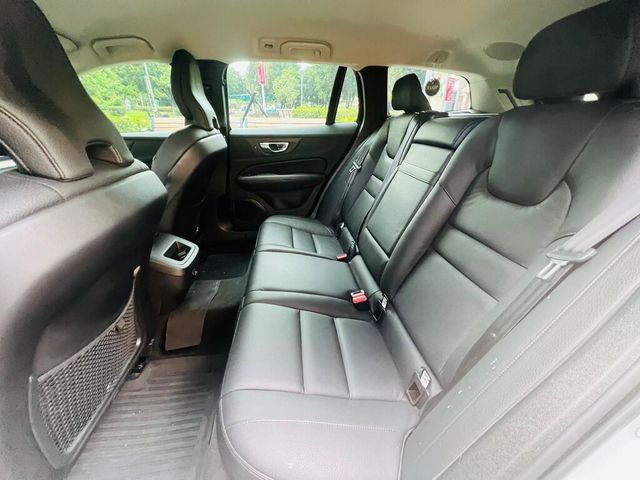 VOLVO富豪 V60  第8張相片