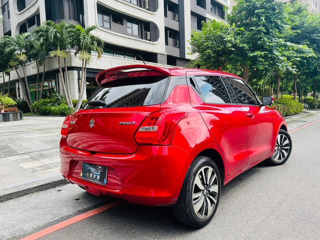SUZUKI鈴木 SWIFT  第3張相片