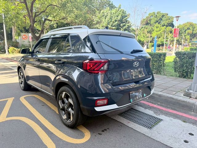 HYUNDAI現代 VENUE  第2張相片