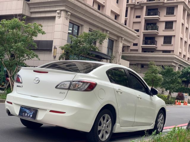 MAZDA馬自達 MAZDA 3  第4張相片