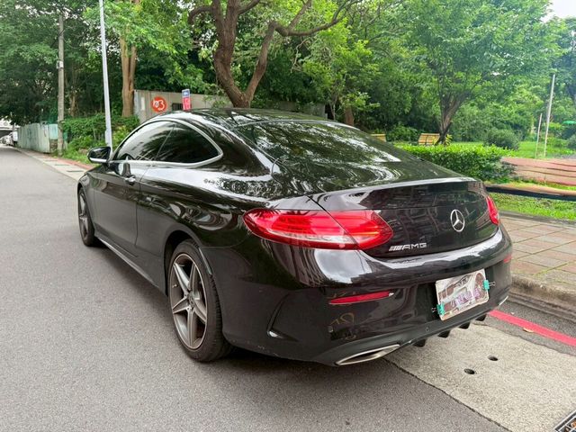 M-BENZ賓士 C250 COUPE  第4張相片