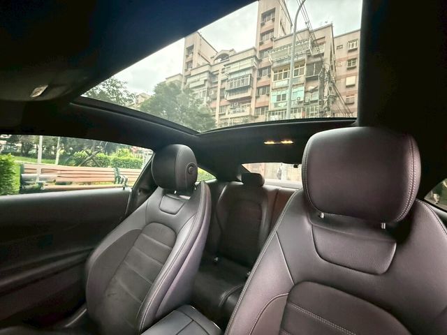 M-BENZ賓士 C250 COUPE  第9張相片