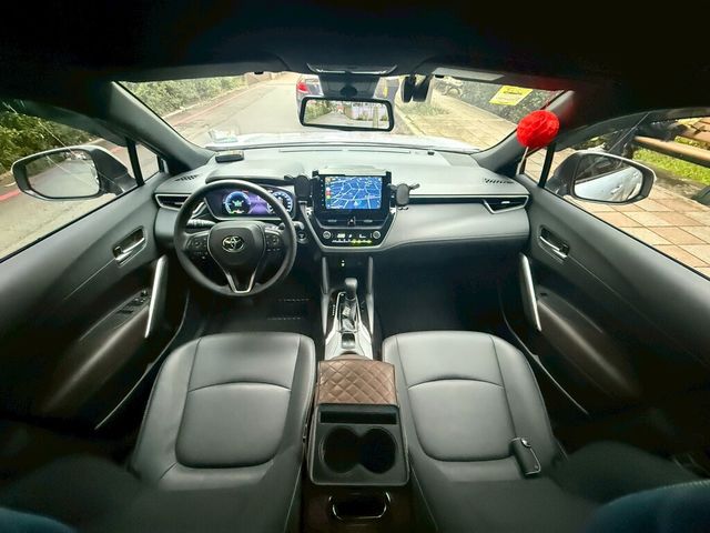 TOYOTA豐田 COROLLA CROSS HYBRID  第8張相片