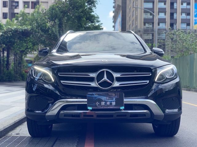 M-BENZ賓士 GLC300  第2張相片