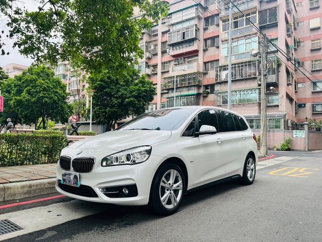 BMW寶馬 218D  第1張相片