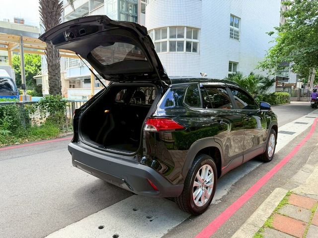 TOYOTA豐田 COROLLA CROSS HYBRID  第5張相片