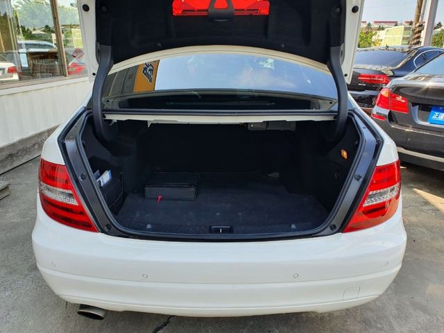 M-BENZ賓士 C200  第12張相片