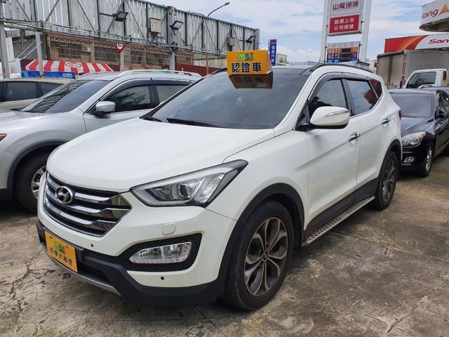 HYUNDAI現代 SANTA FE  第1張相片