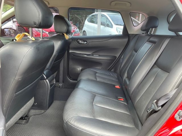 NISSAN日產 TIIDA  第8張相片