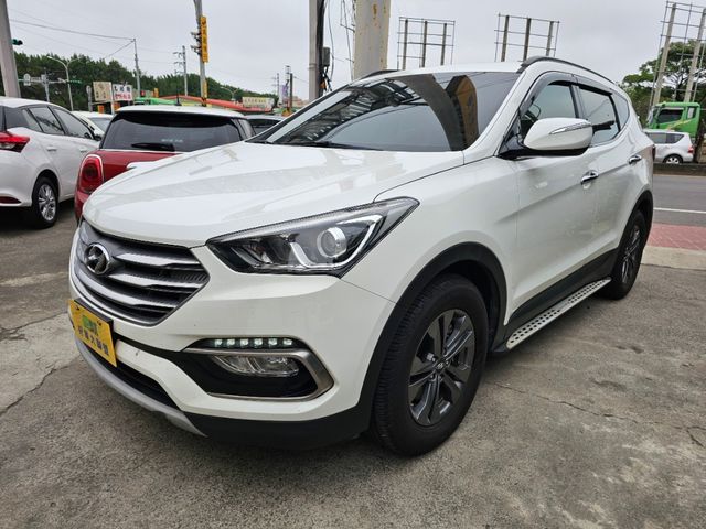 HYUNDAI現代 SANTA FE  第1張相片