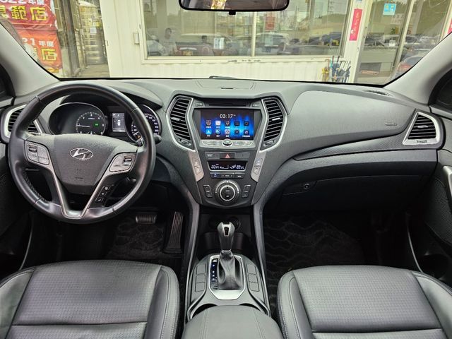 HYUNDAI現代 SANTA FE  第7張相片