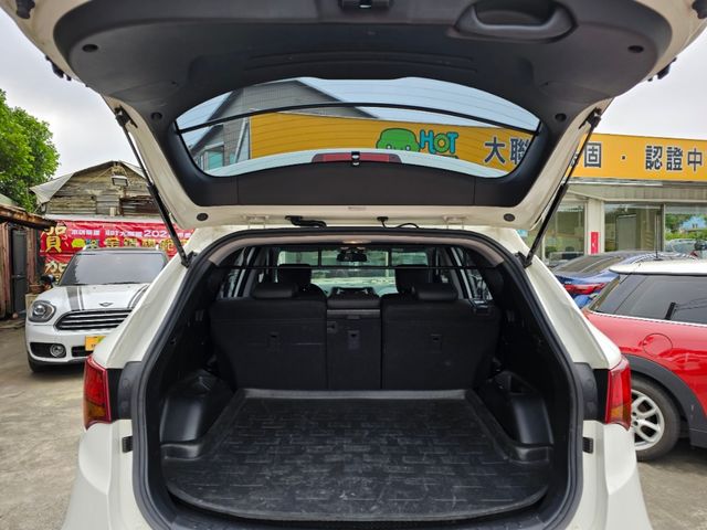 HYUNDAI現代 SANTA FE  第11張相片