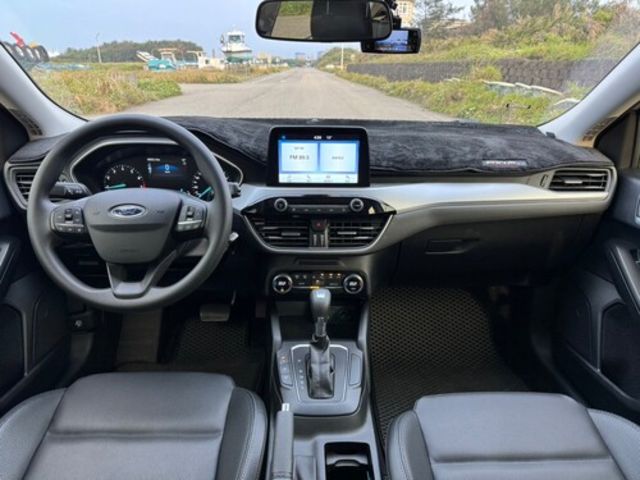 FORD福特 FOCUS  第6張相片