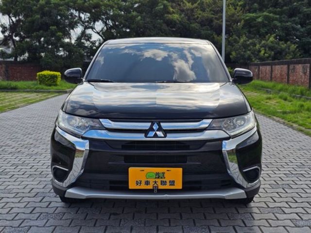 MITSUBISHI三菱 OUTLANDER  第3張相片