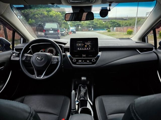 TOYOTA豐田 ALTIS  第7張相片