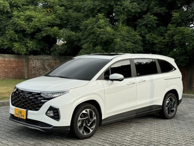 Hyundai 現代 CUSTIN  第1張相片