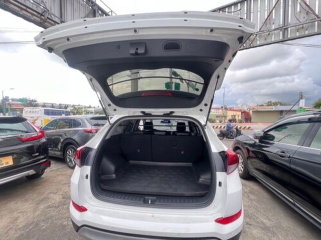 HYUNDAI現代 TUCSON  第11張相片