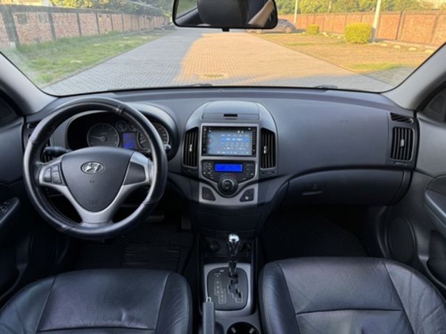 HYUNDAI現代 I30 CW  第6張相片
