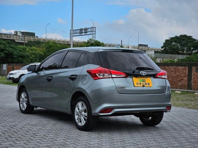 TOYOTA豐田 YARIS  第2張相片
