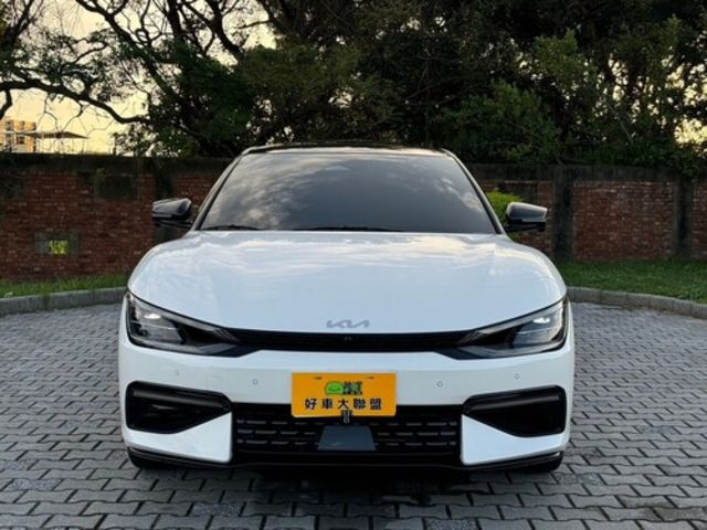 KIA起亞 EV6  第3張相片