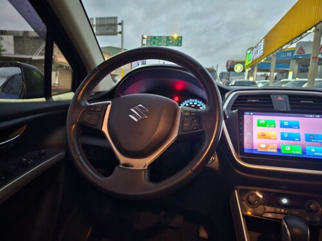 SUZUKI鈴木 SX4  第9張相片