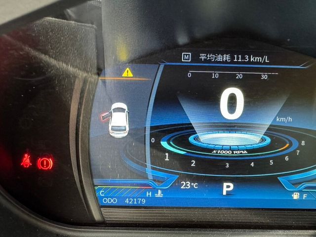 MITSUBISHI三菱 COLT PLUS  第4張相片