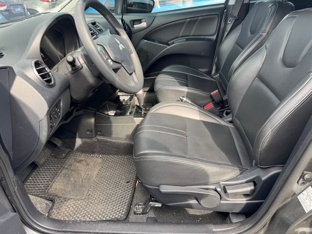 MITSUBISHI三菱 COLT PLUS  第7張相片