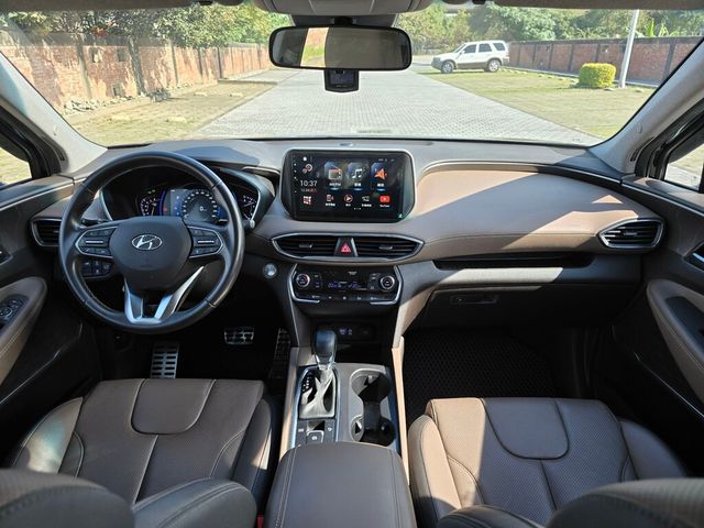 HYUNDAI現代 SANTA FE  第6張相片