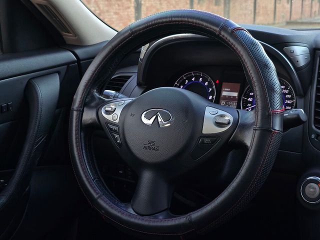 INFINITI無限 FX35  第8張相片